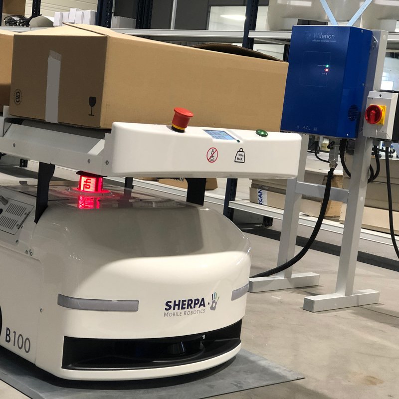 AGV Partner & Customers with integrated wireless charging - Wiferion