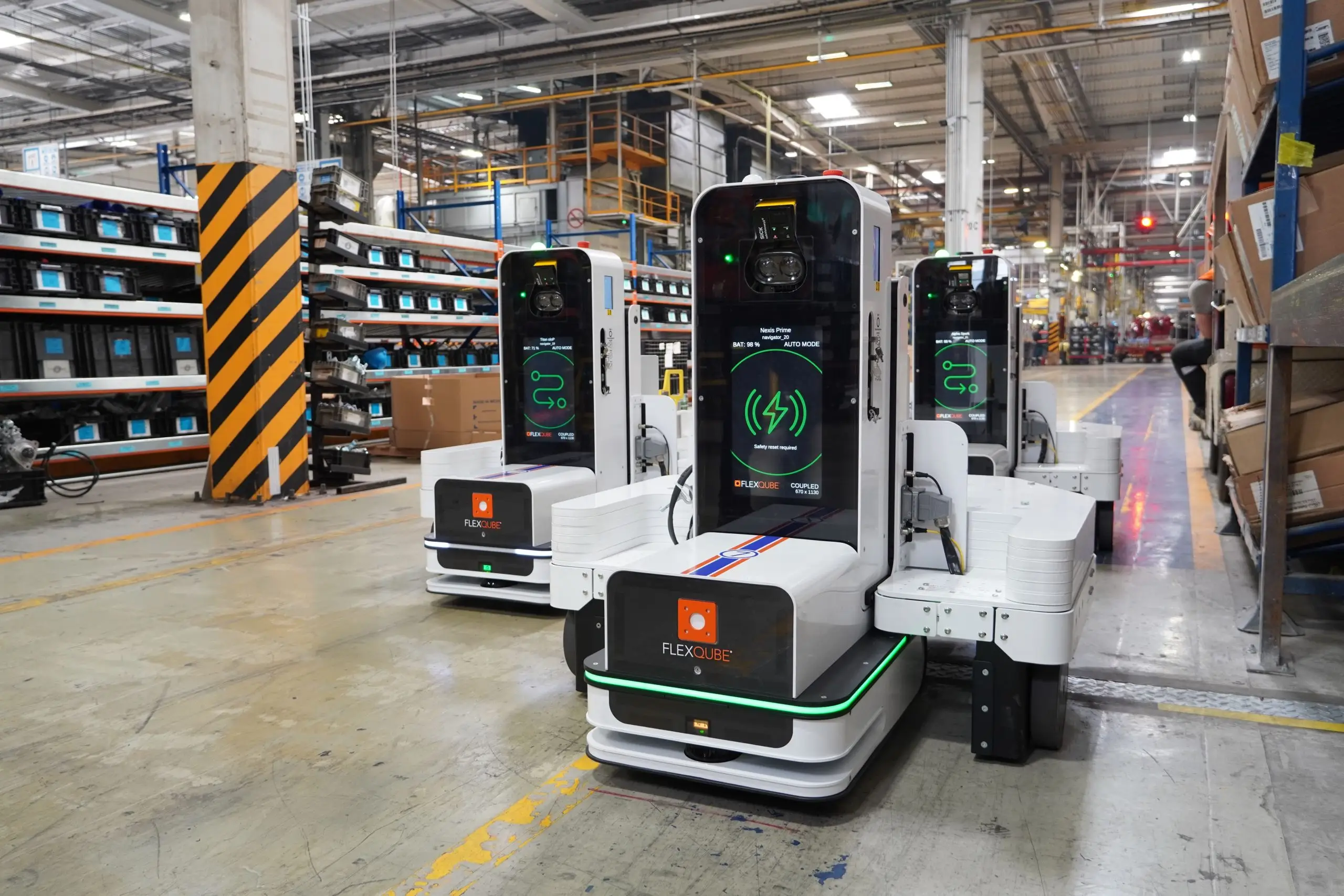 flexqube wireless charging daimler trucks wcps flexqube wireless charging daimler trucks wcps