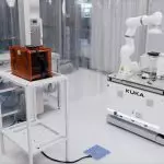 wireless charging kuka cobot cleanroom reinraum wireless power safe